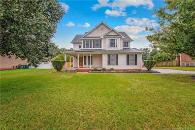 Main picture of 7924 Lester Dr