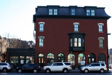 Main picture of 784 Tremont St