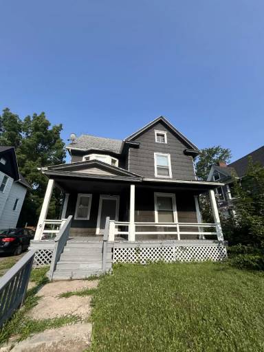 Main picture of 9 Brooklyn St