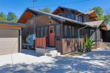 Main picture of 1185 E Orange Grove Blvd