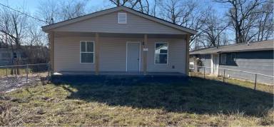 Main picture of 2010 Appling St