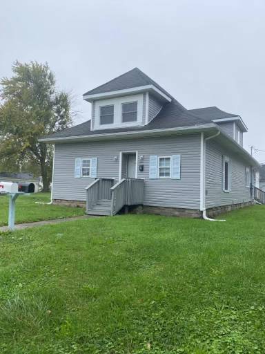 Main picture of 1101 S Purdum St