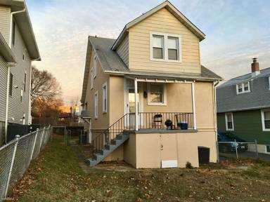 Main picture of 7003 Linden Ave