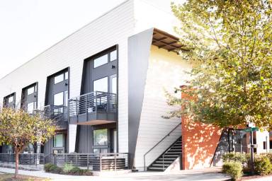 Main picture of 49 Navasota St