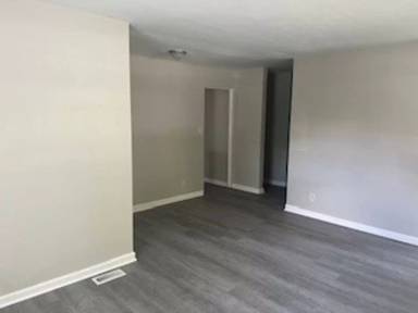Main picture of 3818 N Bolton Ave