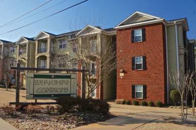 Main picture of 120 Moose Club Dr