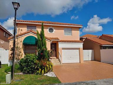 Main picture of 8599 NW 2nd Ln