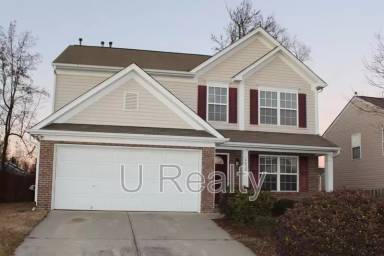 Main picture of 6632 Centerline Dr