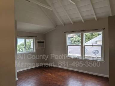 Main picture of 1407 Monterey Rd