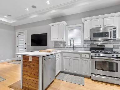 Main picture of 27 Parker St