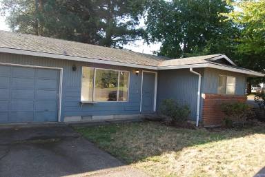 Main picture of 3200 E Aquarius Blvd