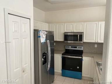 Main picture of 5630 NW 107th Ave