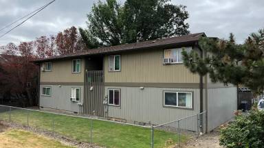 Main picture of 504 S 9th St