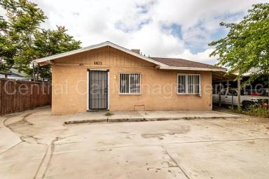 Main picture of 1871 Quincy St