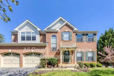 Main picture of 8308 Deerstill Way
