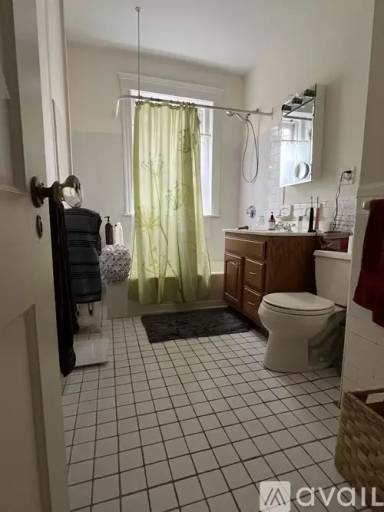 Main picture of 52 Summit Ave
