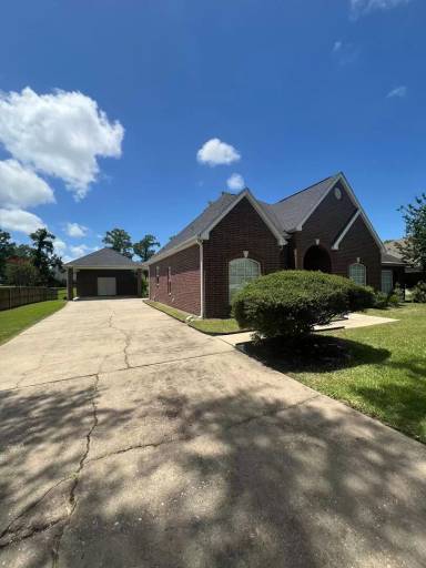 Main picture of 1909 Rosedown Dr