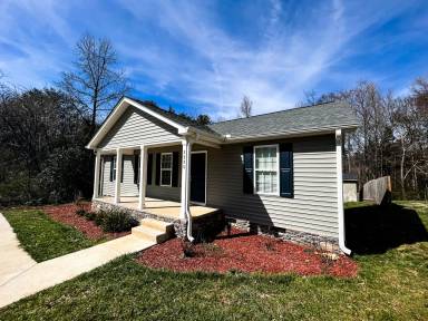 Main picture of 3225 Ridgewood Place Dr