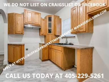 Main picture of 1715 NW 21st St