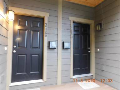Main picture of 301 N Oak St