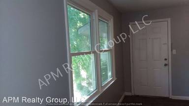 Main picture of 1708 S Beltline Blvd