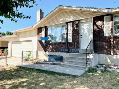 Main picture of 5001 S Heath Ave