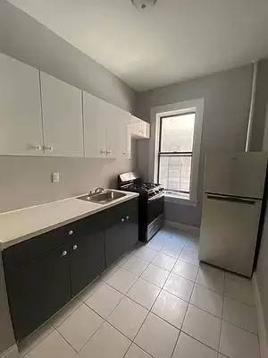 Main picture of 1609 Ocean Ave
