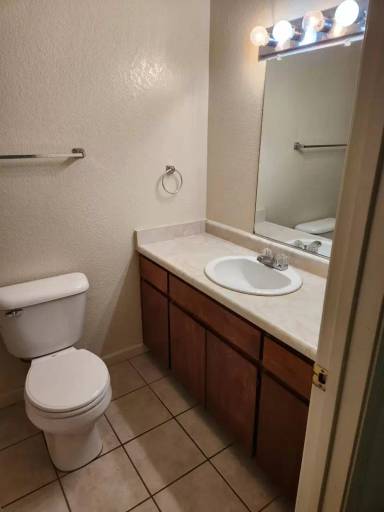 Main picture of 1125 Le Brun Ln