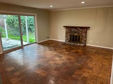Main picture of 756 La Alondra Way