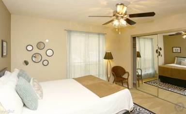 Main picture of MacKenzie Pointe Apartments