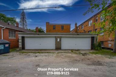 Main picture of 925 W 35th Ave