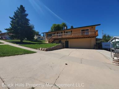 Main picture of 2421 Central Blvd