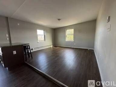 Main picture of 4929 N 6th St