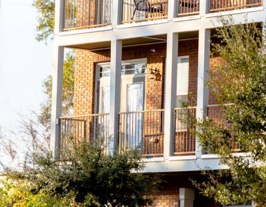 Main picture of 422 Lorene St