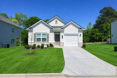 Main picture of 184 Fair Oak Ln