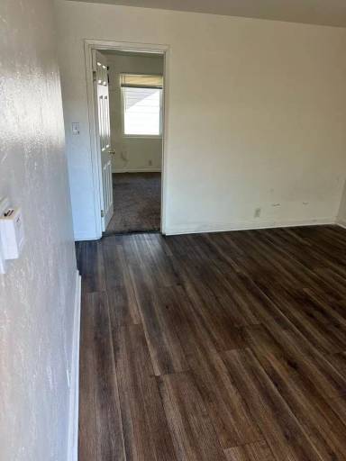 Main picture of 919 N Madison St