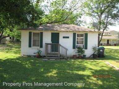 Main picture of 511 W Collins St