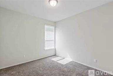 Main picture of 1126 Garden Green Dr