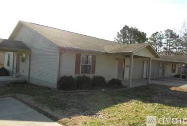 Main picture of 205 Ruth Ave