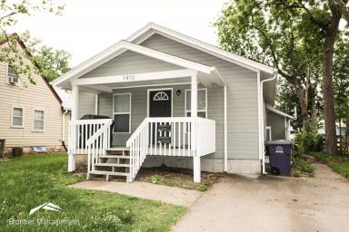 Main picture of 1410 Houston St