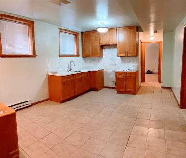 Main picture of 3913 W 47th St