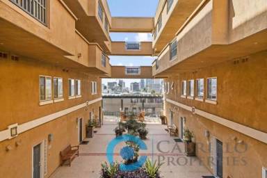 Main picture of 2330 1st Ave