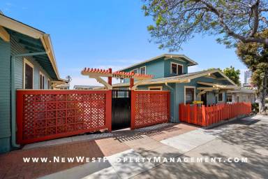 Main picture of 2417 Market St