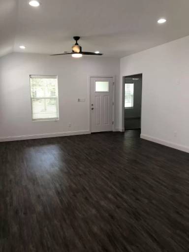Main picture of 517 E Hanna St