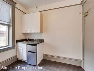 Main picture of 614 Pine St Apartments