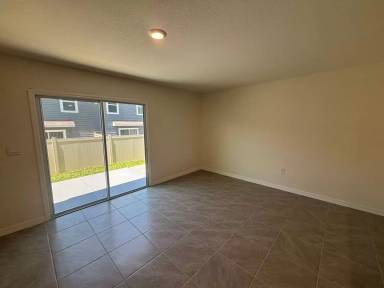 Main picture of 6592 SW 81st Loop