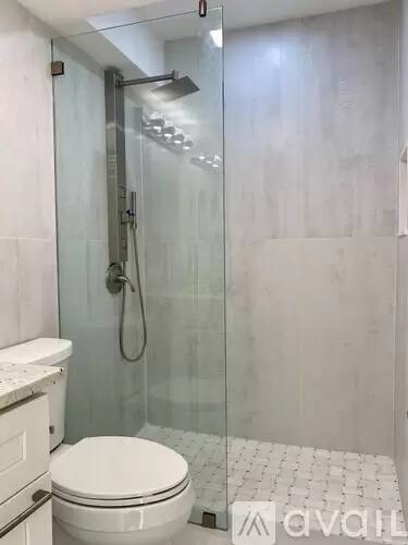 Main picture of 102 Upminster E