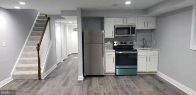 Main picture of 617 Quintana Pl NW