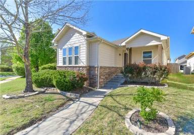 Main picture of 7136 Wind Row Dr
