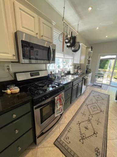 Main picture of 5121 Cathedral Ave NW